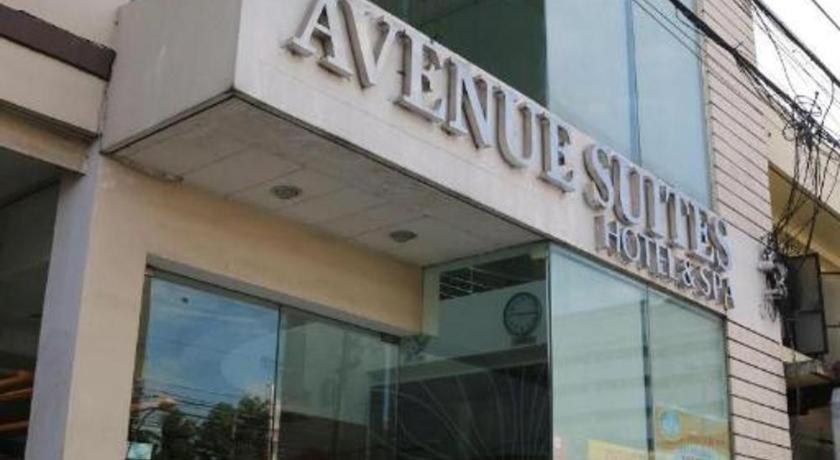 Avenue Suites Bacolod Esterno foto